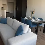Apartment Novia - Op De Zeedijk, Parkeren Mogelijk *