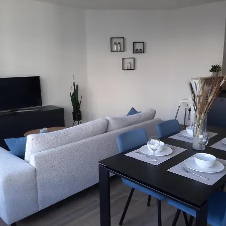 Novia Apartment *