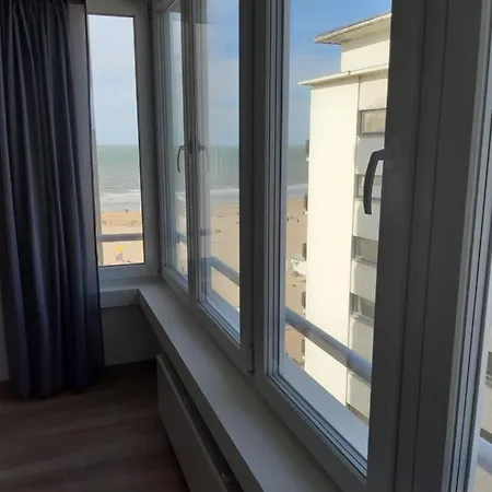 Novia - Op De Zeedijk, Parkeren Mogelijk Lejlighed