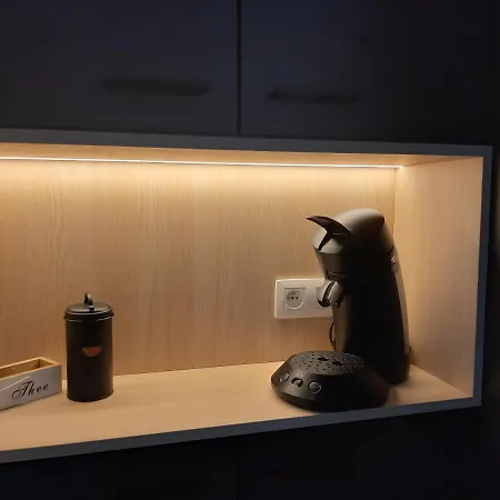 Novia - Op De Zeedijk, Parkeren Mogelijk Apartmán