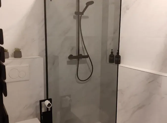 Novia - Op De Zeedijk, Parkeren Mogelijk * Остенде